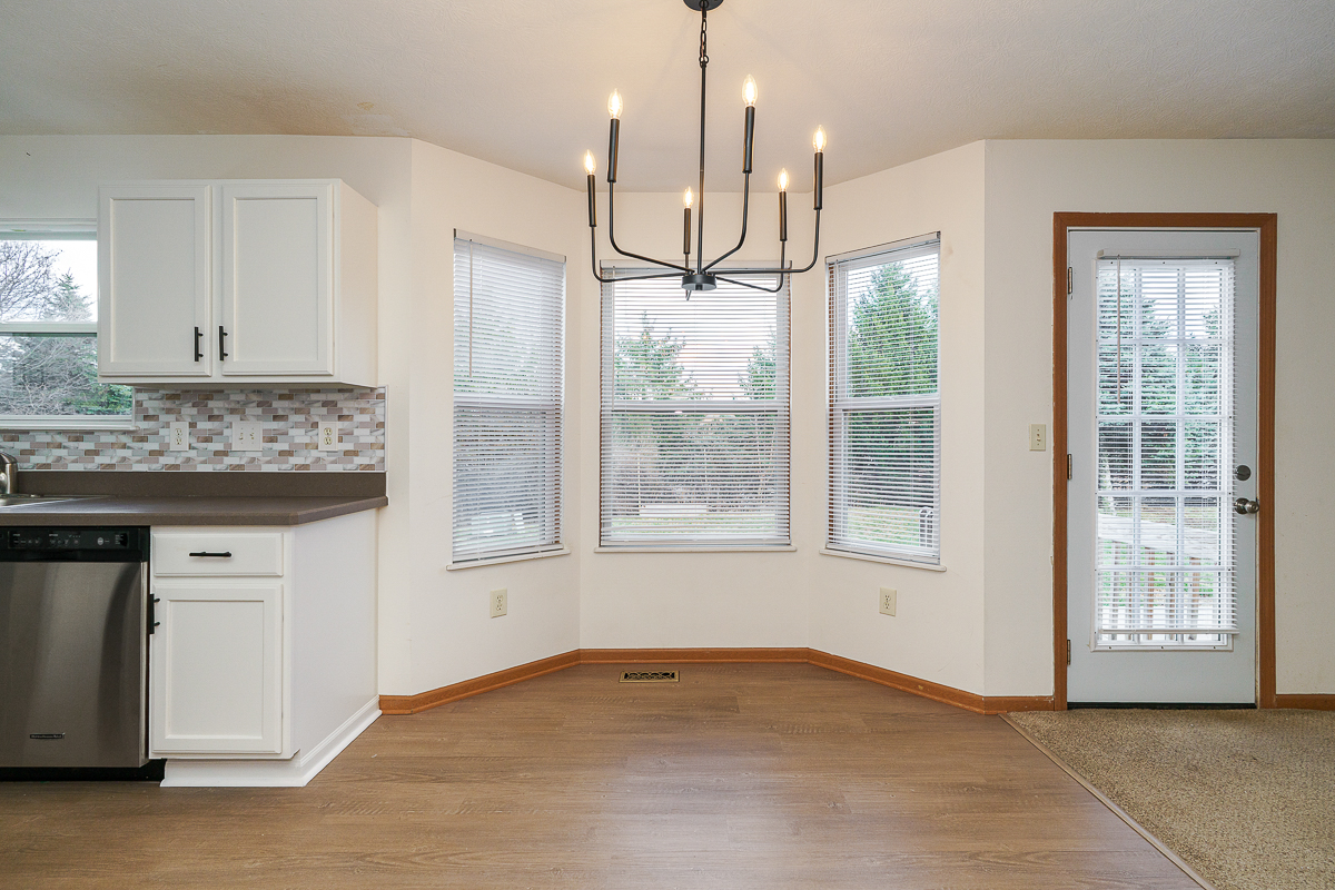 2378 Myrtle valley Kitchen-2