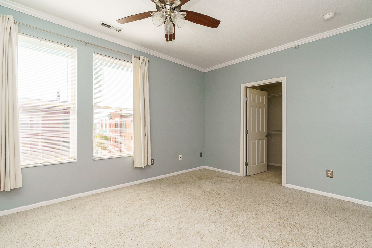 115 e Noble St #3 (30 of 39)