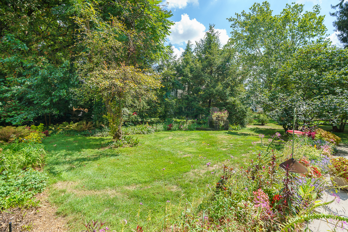 436 s Parkview Ave EXT-9