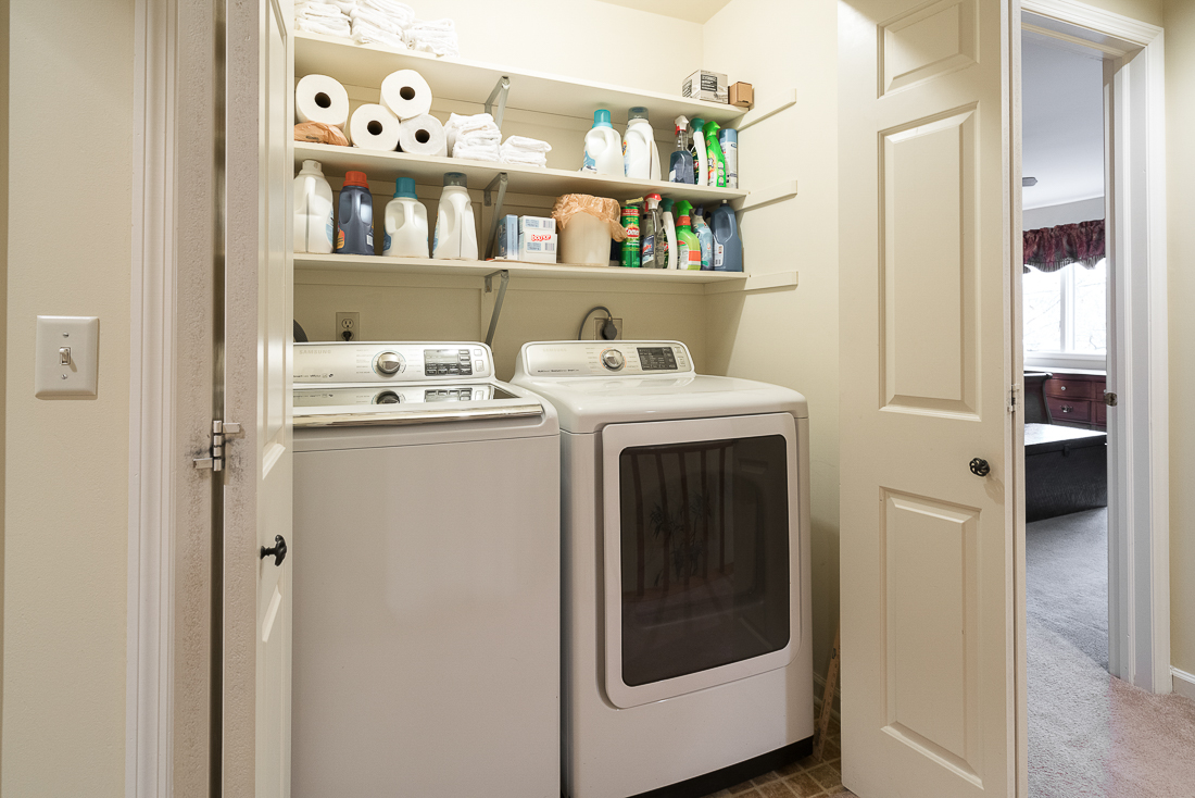 1114 Strathaven Dr North-29