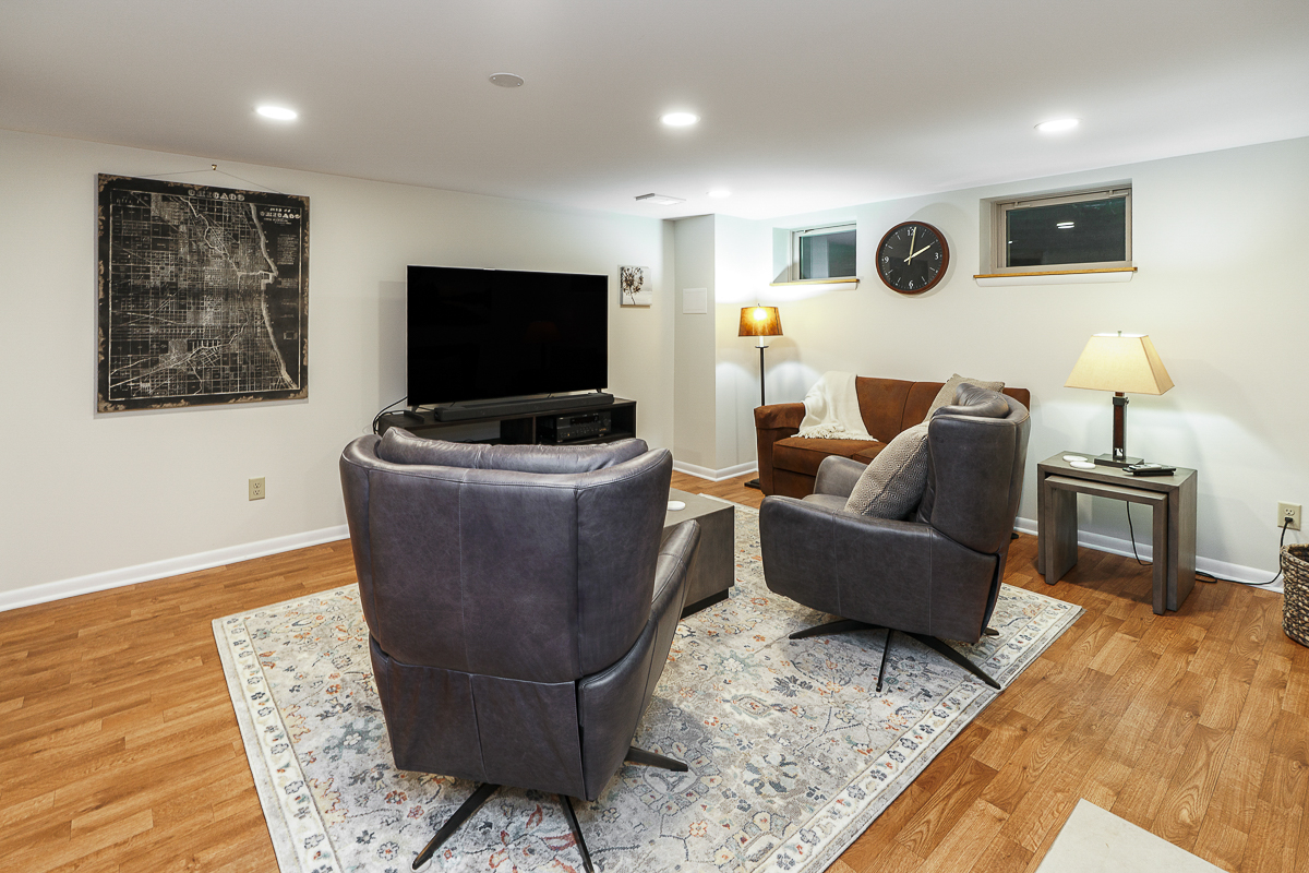 3965 Wynding Dr edit-1