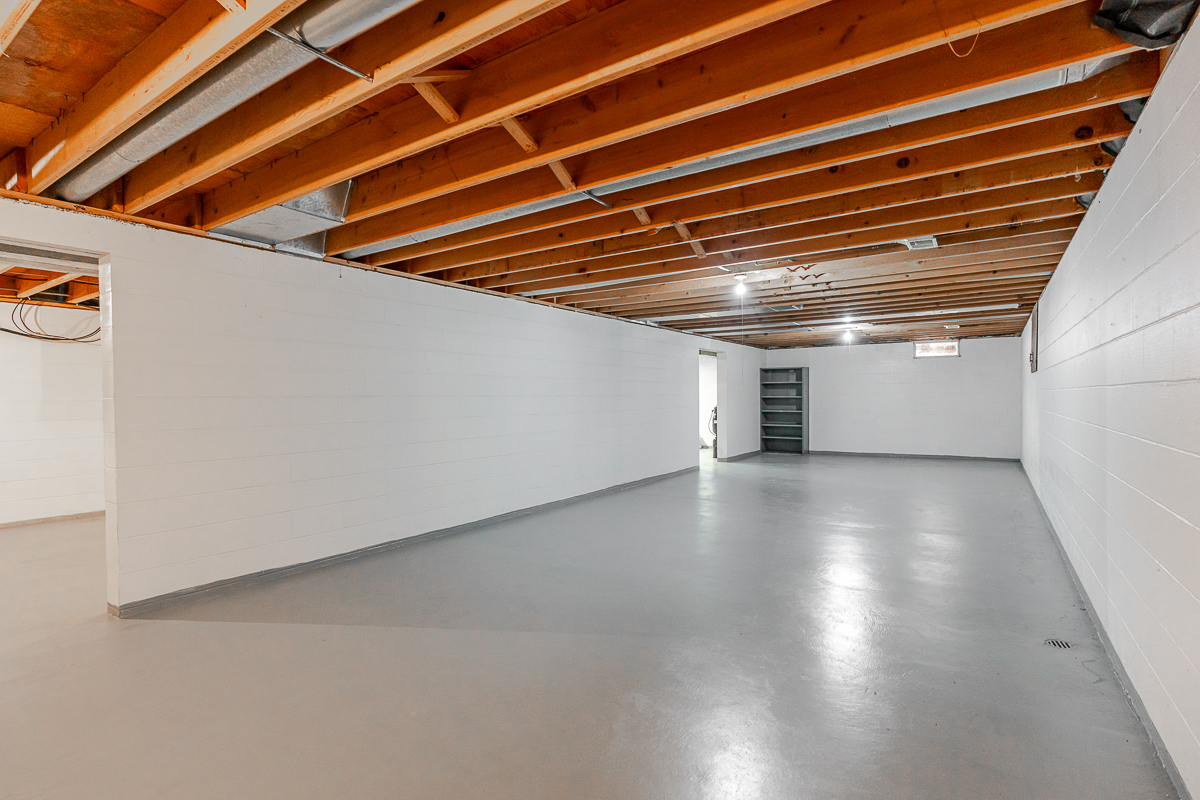 6611 Lake of woods-int-18